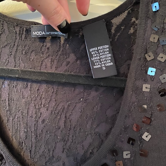 Moda Knit Dress - Picture 4 of 5